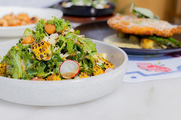 Crafting a Welcoming Café Vibe: Effective Approaches to Design a Cozy Atmosphere